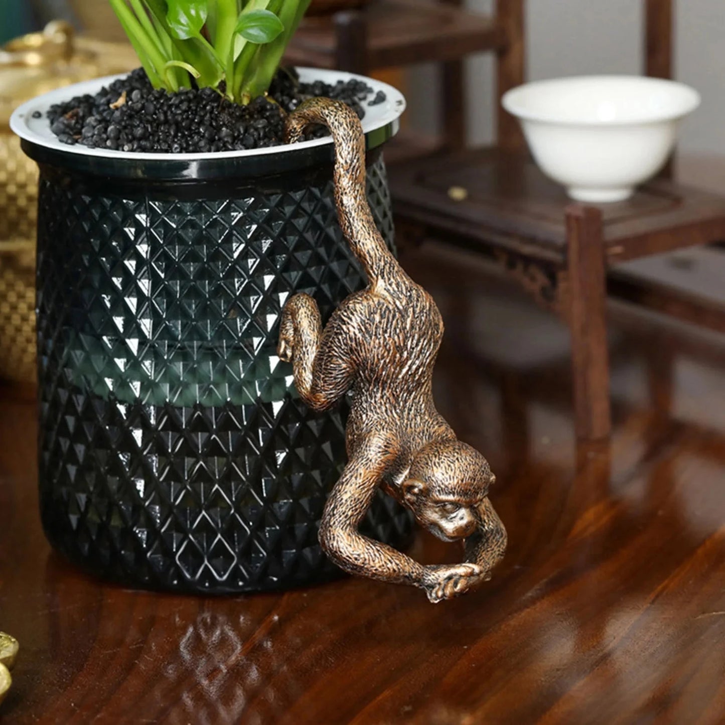 Monkey Pot Hanger